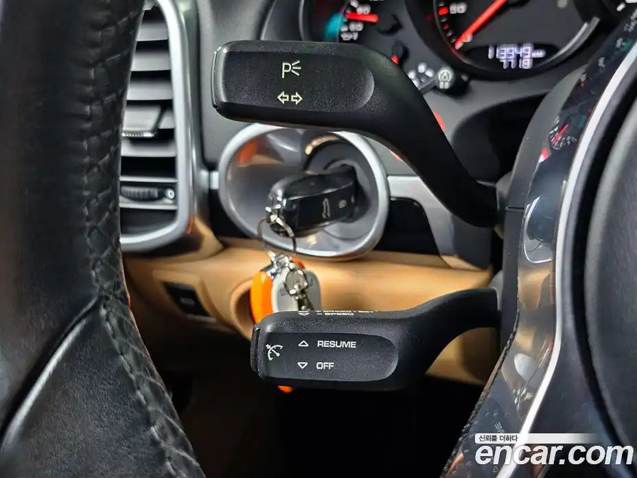 Porsche Cayenne 2015 3.0 Автомат в Москве № 213297, фото 16