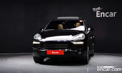 Porsche Cayenne 2015 3.0 Автомат в Москве № 213297, миниатюра 3