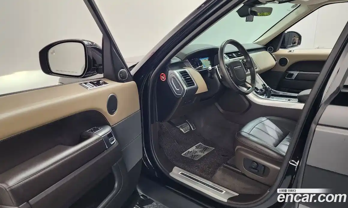 Land Rover Range-Rover Sport 2019 3.0 Автомат в Москве № 213578, фото 18