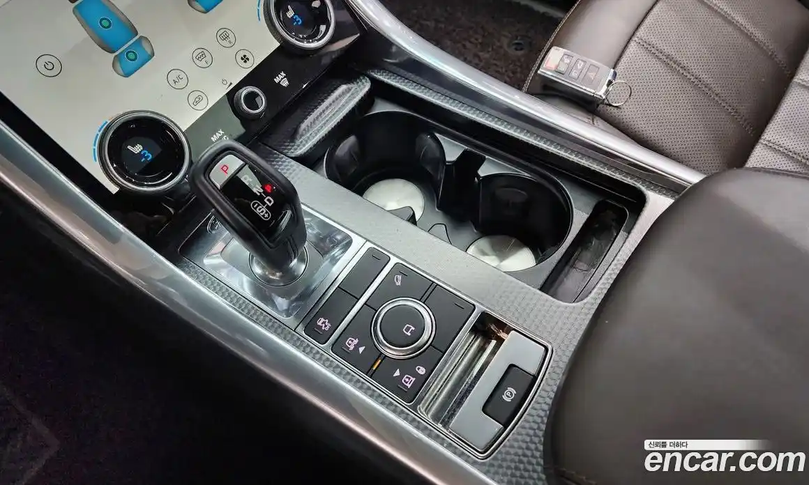 Land Rover Range-Rover Sport 2019 3.0 Автомат в Москве № 213578, фото 20