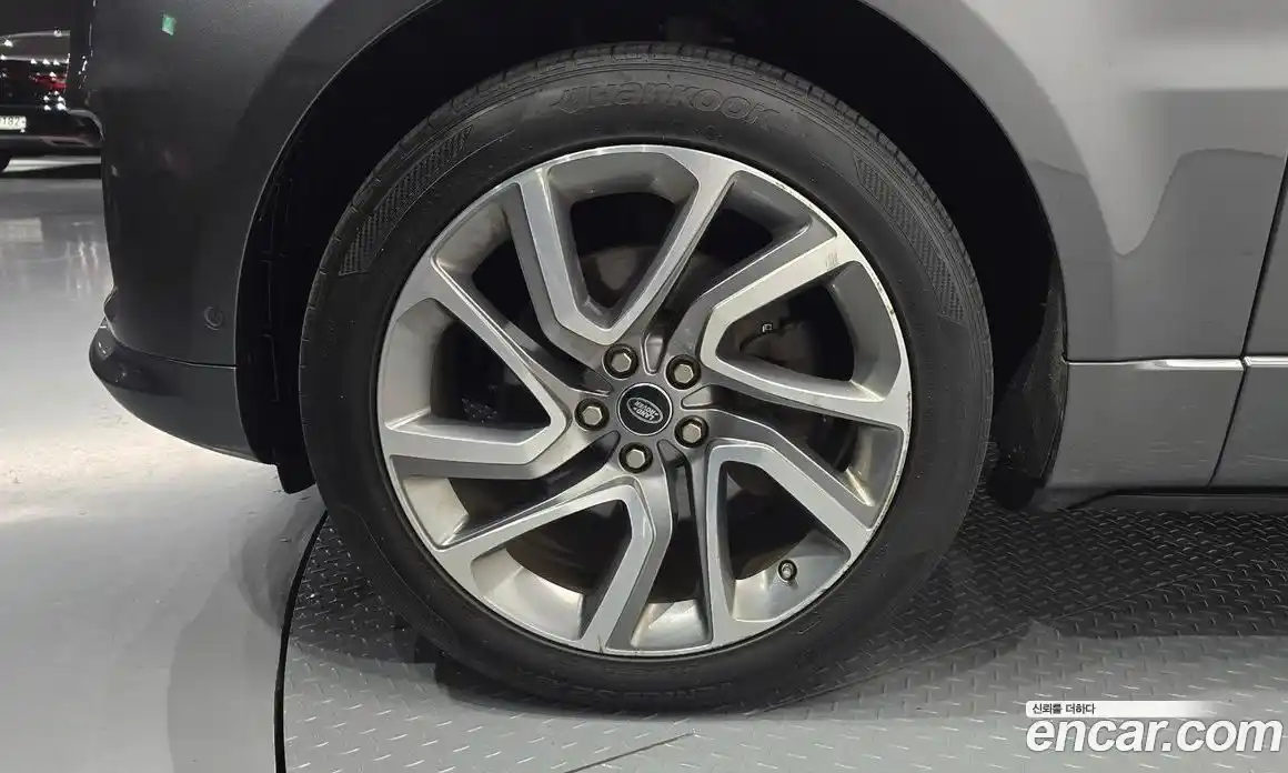 Land Rover Range-Rover Sport 2018 3.0 Автомат в Москве № 213640, фото 13