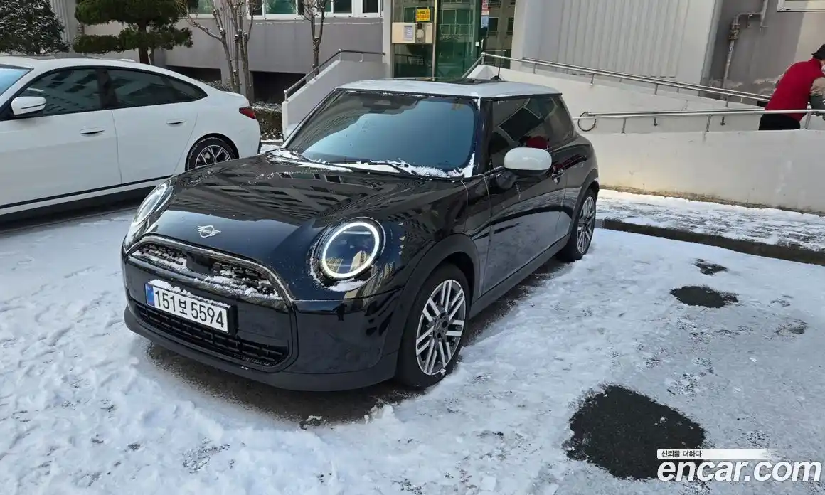 Mini Cooper 2025 2.0 Автомат в Москве № 214411, фото 3