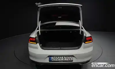 Volkswagen Passat 2022 2.0 Автомат в Москве № 214927, миниатюра 3