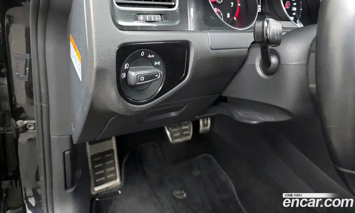 Volkswagen Golf 2016 2.0 Автомат в Москве № 215339, фото 19