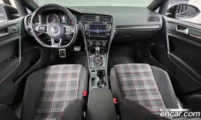 Volkswagen Golf 2016 2.0 Автомат в Москве № 215339, миниатюра 3