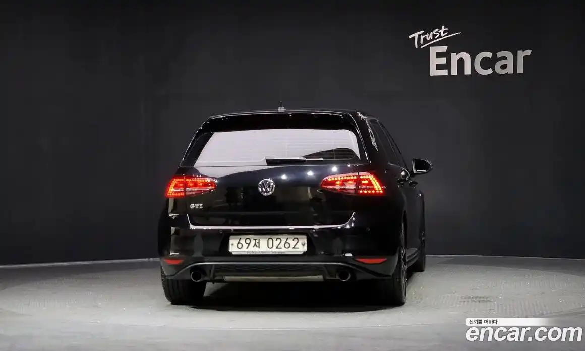 Volkswagen Golf 2016 2.0 Автомат в Москве № 215339, фото 5