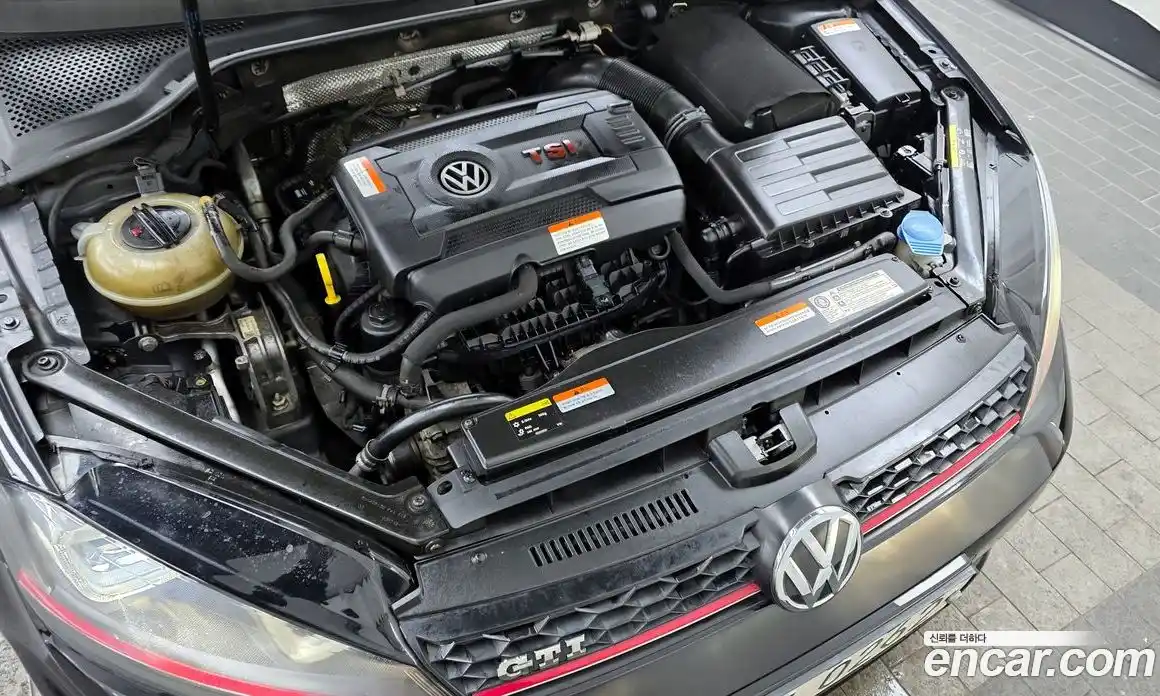 Volkswagen Golf 2016 2.0 Автомат в Москве № 215339, фото 6