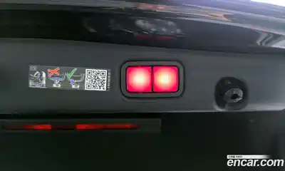 Mercedes-Benz E-Class, 2023