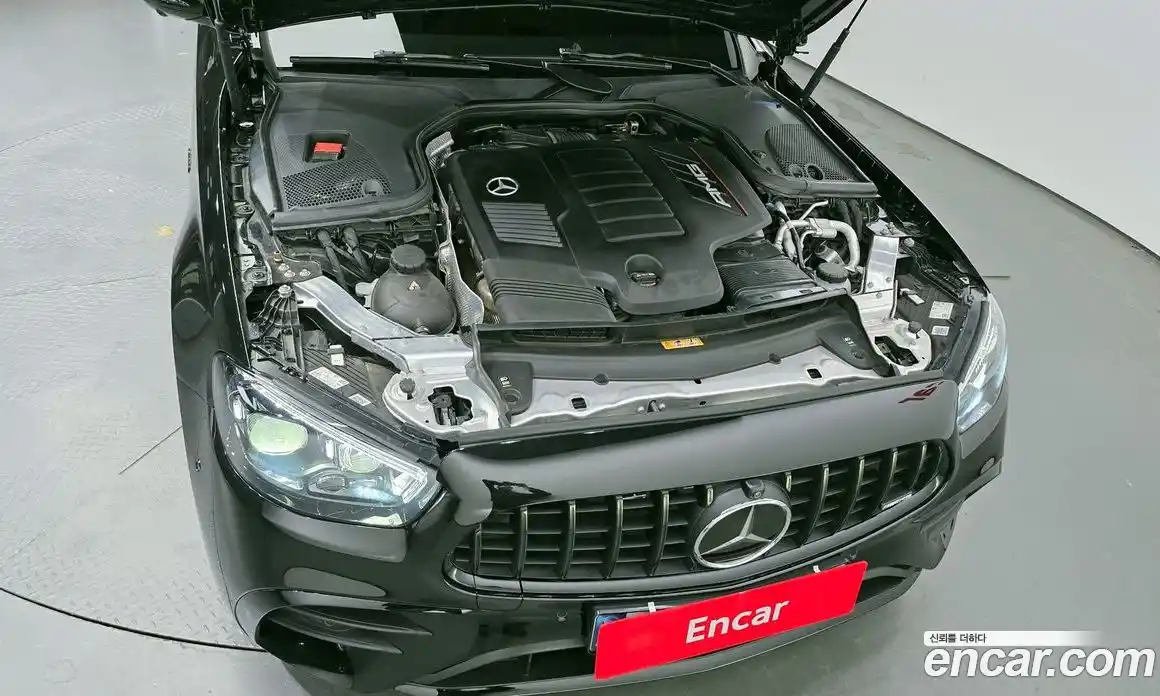 Mercedes-Benz E-Class 2023 3.0 Автомат в Москве № 219157, фото 19