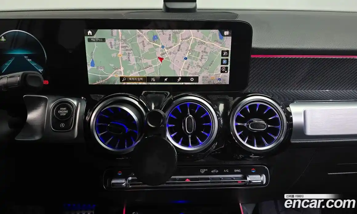 Mercedes-Benz GLB-Class 2022 2.0 Автомат в Москве № 219809, фото 12