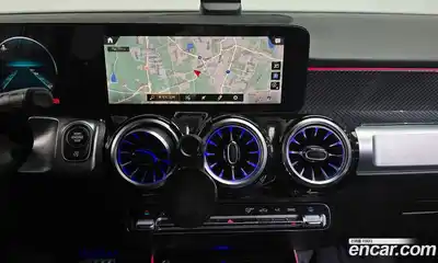 Mercedes-Benz GLB-Class 2022 2.0 Автомат в Москве № 219809, миниатюра 12