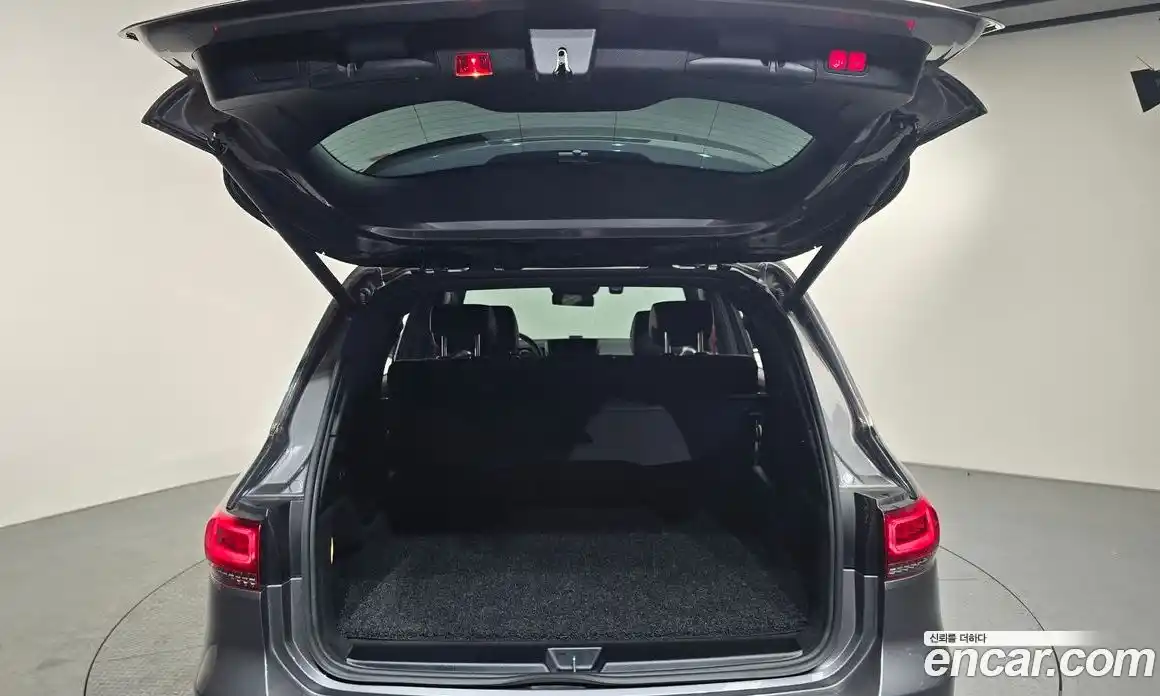 Mercedes-Benz GLB-Class 2022 2.0 Автомат в Москве № 219809, фото 16