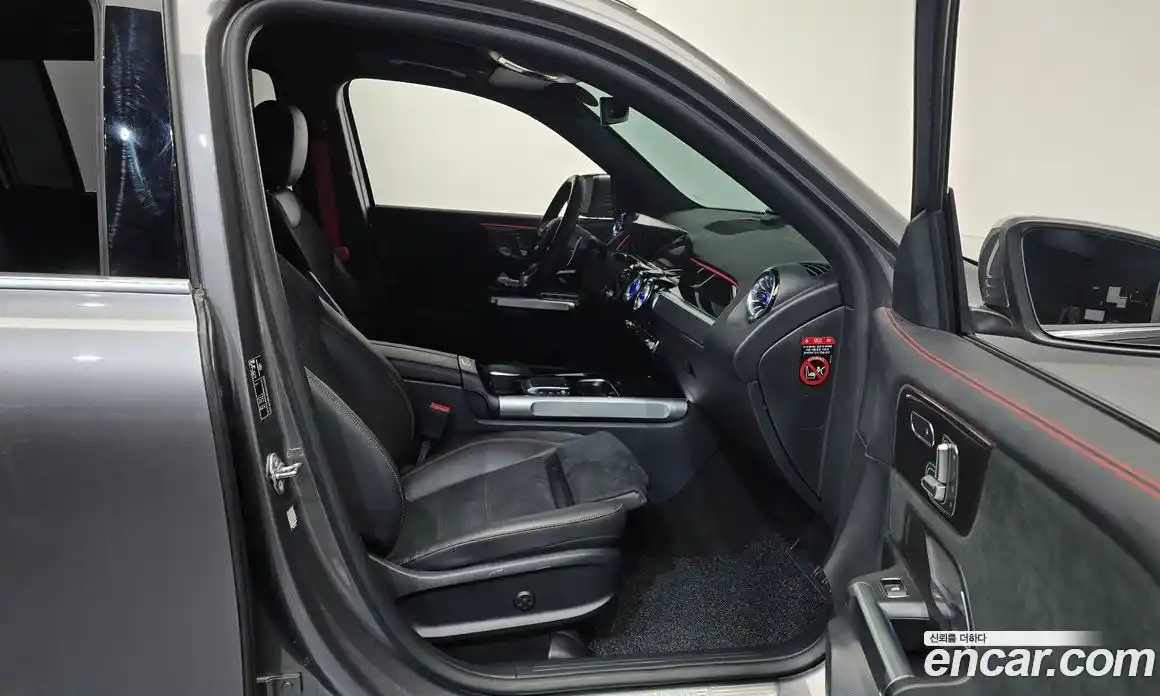 Mercedes-Benz GLB-Class 2022 2.0 Автомат в Москве № 219809, фото 20