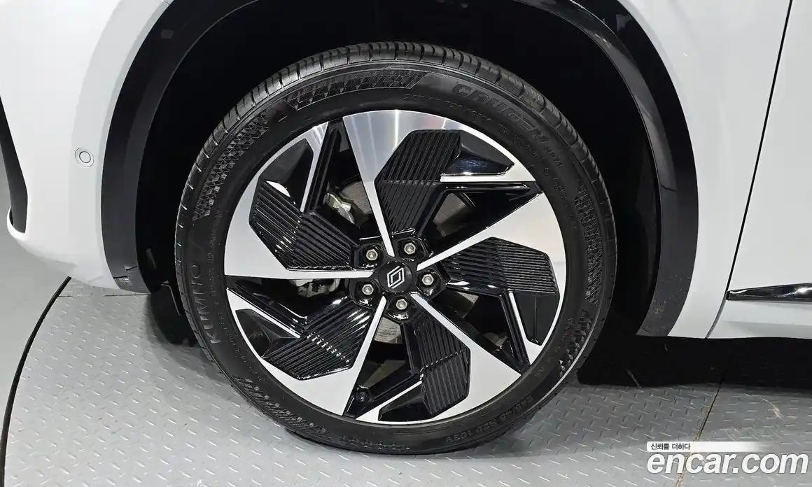 Renault Grand Koleos 2025 1.5 Автомат в Москве № 220791, фото 4