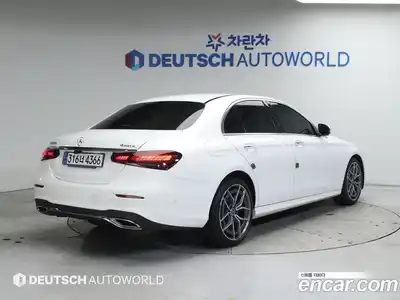 Mercedes-Benz E-Class 2021 1.9 Автомат в Москве № 222934, миниатюра 3