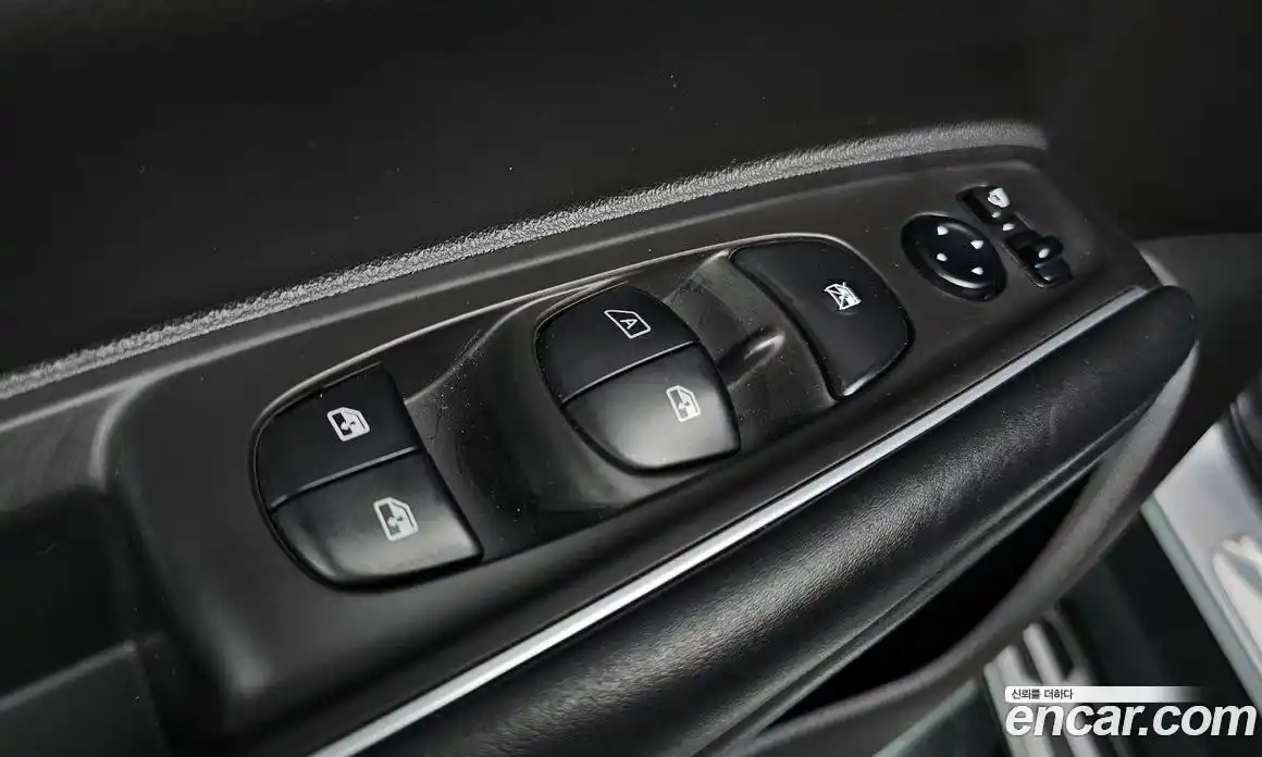 Renault QM6 2019 2.0 Автомат в Москве № 223002, фото 17