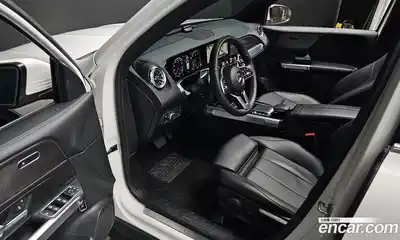 Mercedes-Benz GLB-Class, 2022