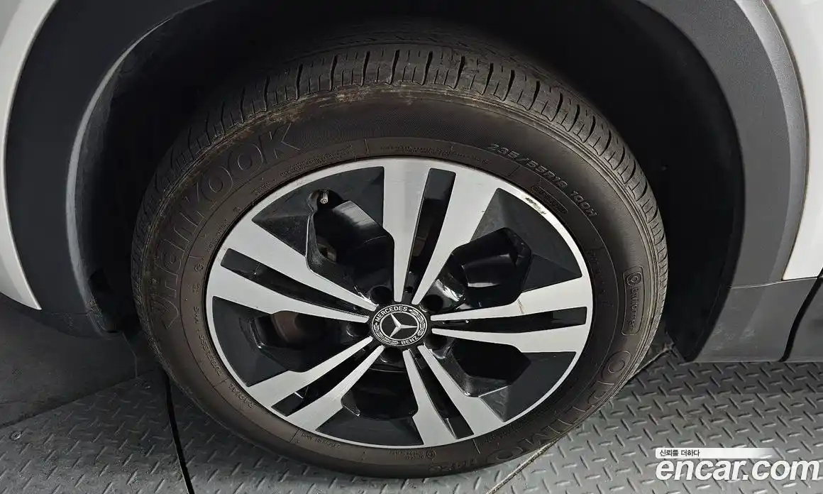 Mercedes-Benz GLB-Class 2022 1.9 Автомат в Москве № 223418, фото 14