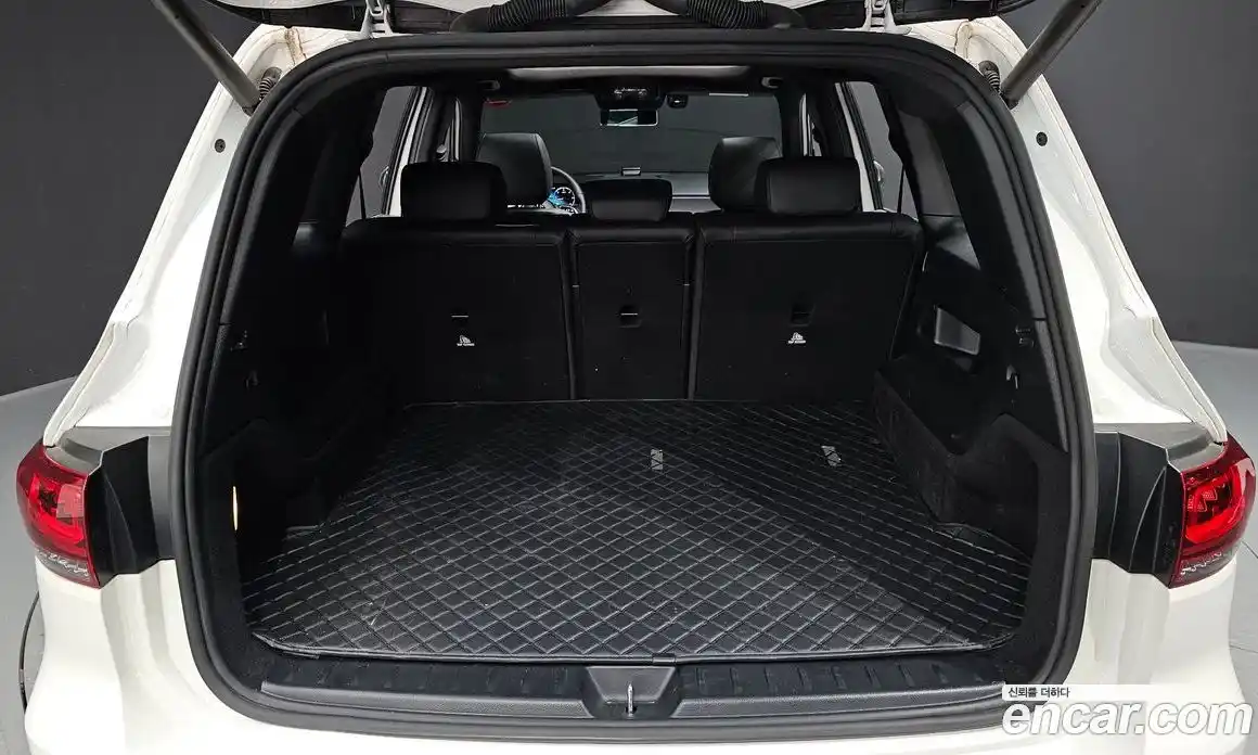 Mercedes-Benz GLB-Class 2022 1.9 Автомат в Москве № 223418, фото 15