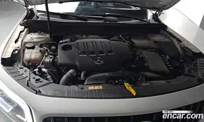 Mercedes-Benz GLB-Class 2022 1.9 Автомат в Москве № 223418, миниатюра 10