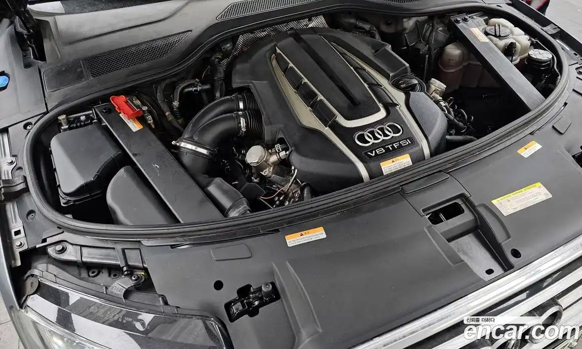 Audi A8 2014 4.0 Автомат в Москве № 226426, фото 19