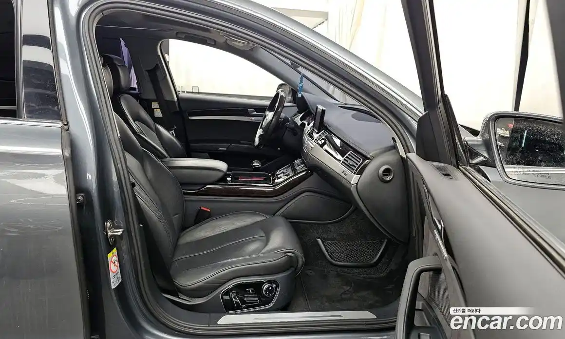 Audi A8 2014 4.0 Автомат в Москве № 226426, фото 7