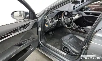 Audi A8 2014 4.0 Автомат в Москве № 226426, миниатюра 9