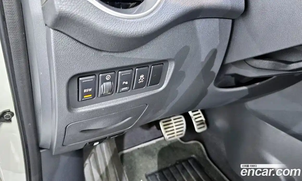 Renault QM5 2015 2.0 Автомат в Москве № 226971, фото 17