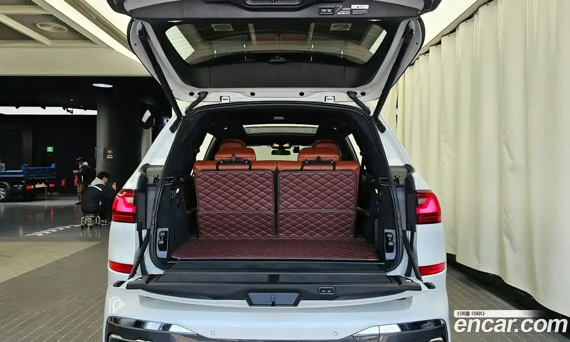 BMW X7 2020 3.0 Автомат в Москве № 228875, фото 1