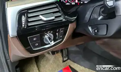 BMW 5-Series 2020 2.0 Автомат в Москве № 229098, миниатюра 12