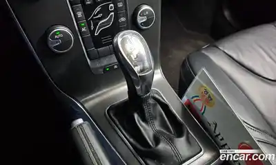 Volvo V40 2013 2.0 Автомат в Москве № 229594, миниатюра 2