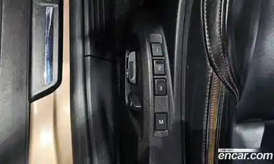 Volvo V40 2013 2.0 Автомат в Москве № 229594, миниатюра 5