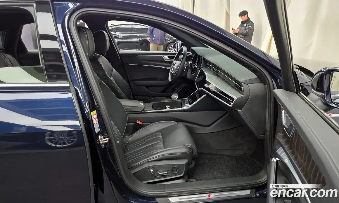 Audi A6 2022 2.0 Автомат в Москве № 229738, фото 16