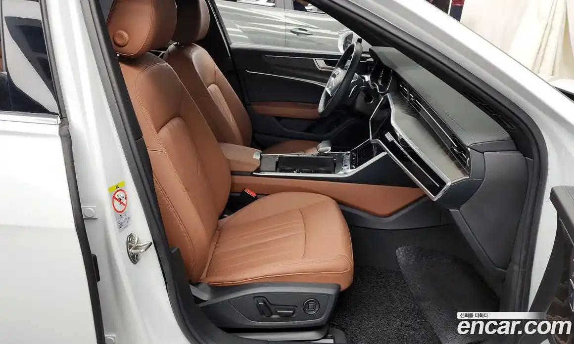 Audi A6 2023 2.0 Автомат в Москве № 229754, фото 18