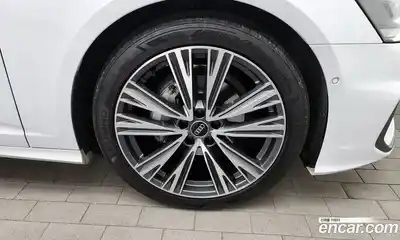 Audi A6 2023 2.0 Автомат в Москве № 229754, миниатюра 4