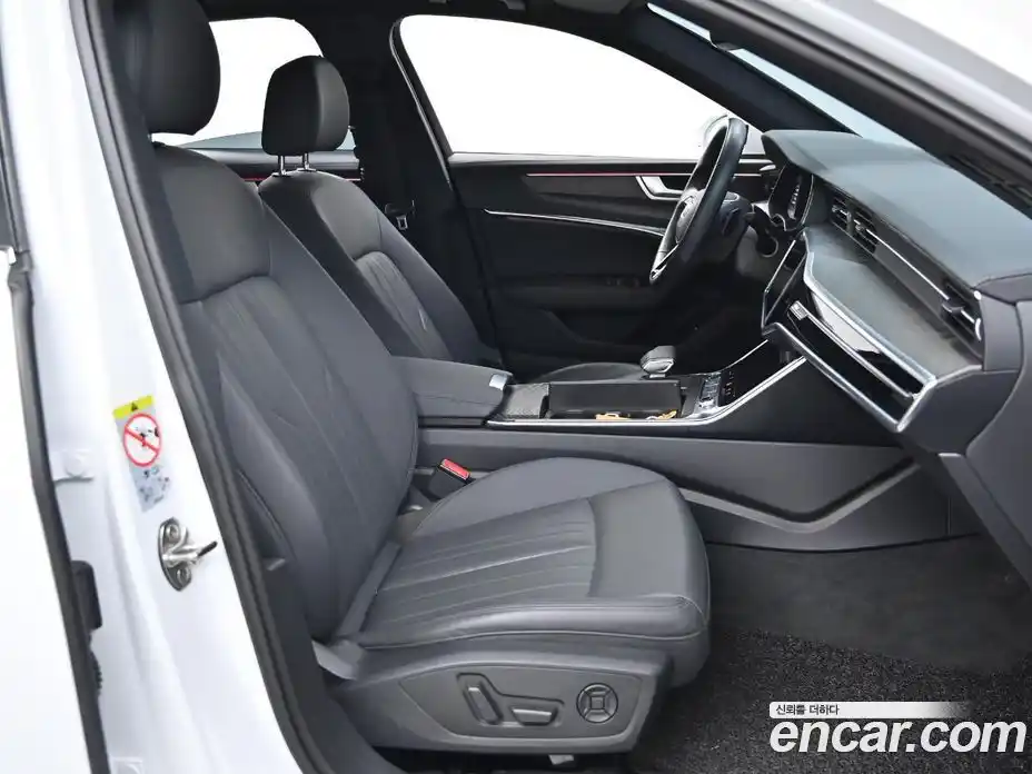 Audi A6 2021 2.0 Автомат в Москве № 229837, фото 10