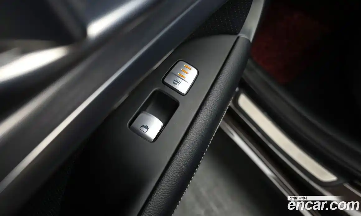 Genesis G70 2018 2.0 Автомат в Москве № 22992, фото 15