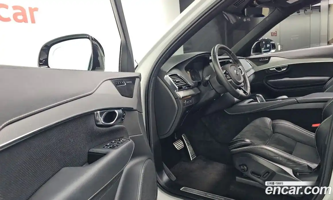 Volvo XC90 2021 2.0 Автомат в Москве № 230451, фото 14