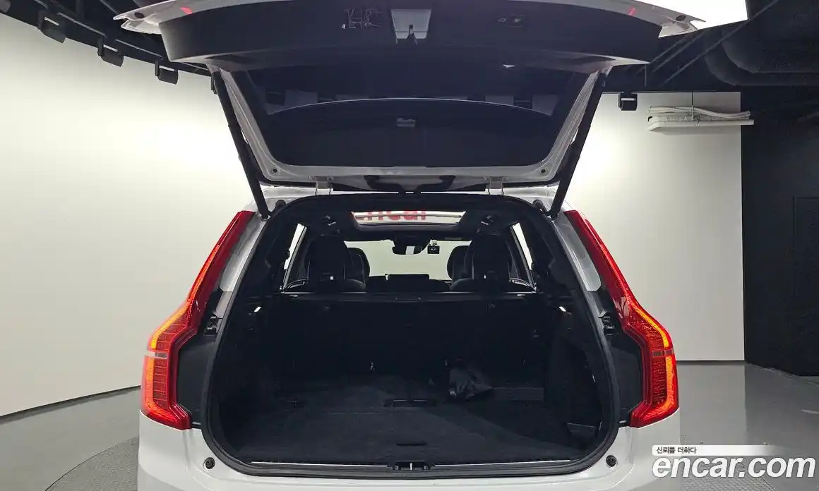 Volvo XC90 2021 2.0 Автомат в Москве № 230451, фото 3