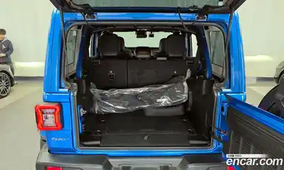 Jeep Wrangler 2022 2.0 Автомат в Москве № 232300, миниатюра 4