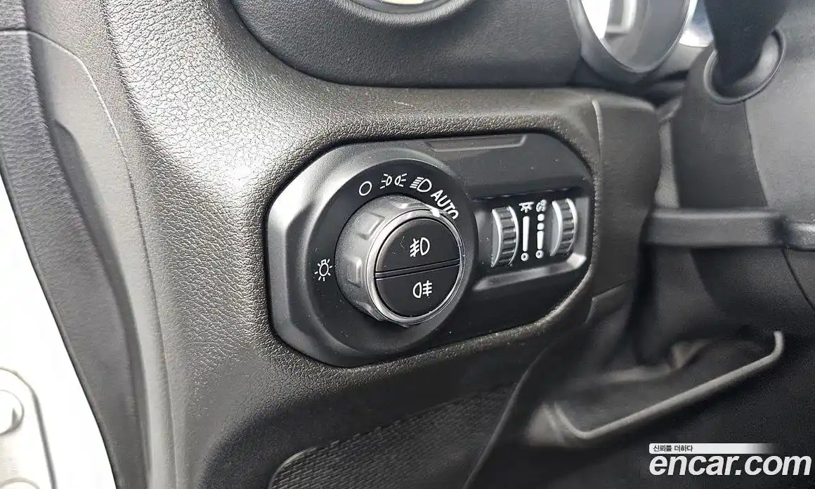 Jeep Wrangler 2019 2.0 Автомат в Москве № 232422, фото 19