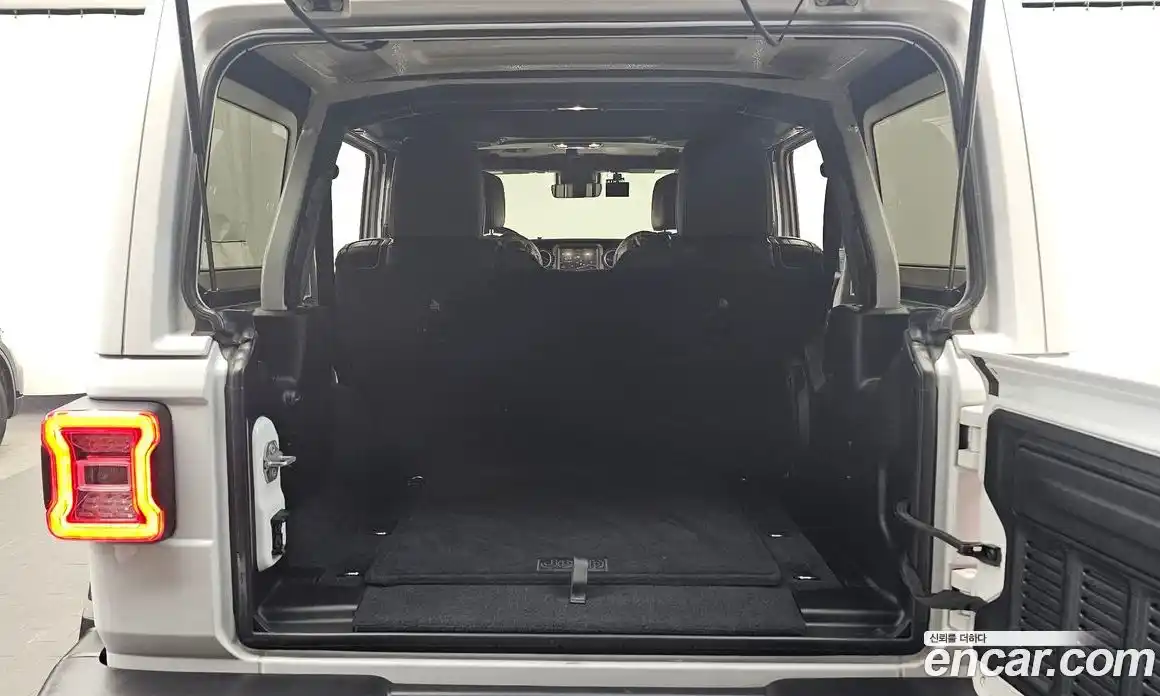 Jeep Wrangler 2019 2.0 Автомат в Москве № 232422, фото 20