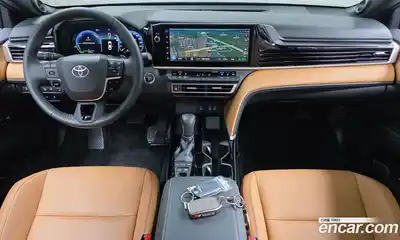 Toyota Camry 2025 2.5 Автомат в Москве № 232838, миниатюра 11