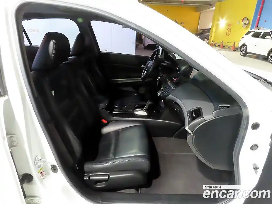 Honda Accord 2012 2.4 Автомат в Москве № 232986, фото 8