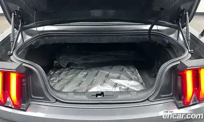 Ford Mustang 2021 2.3 Автомат в Москве № 233292, миниатюра 3