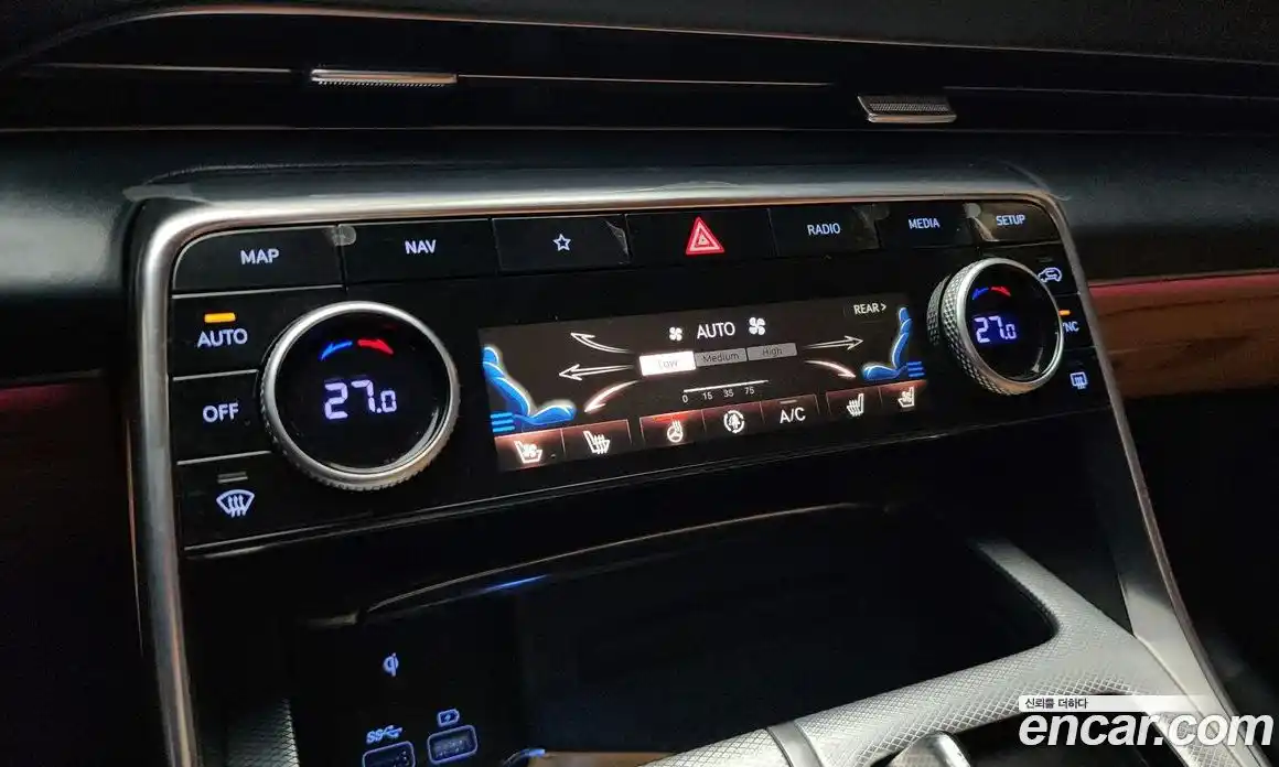 Genesis GV80 2023 3.0 Автомат в Москве № 24467, фото 10