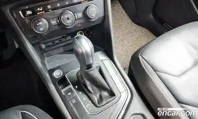 Volkswagen Tiguan, 2020