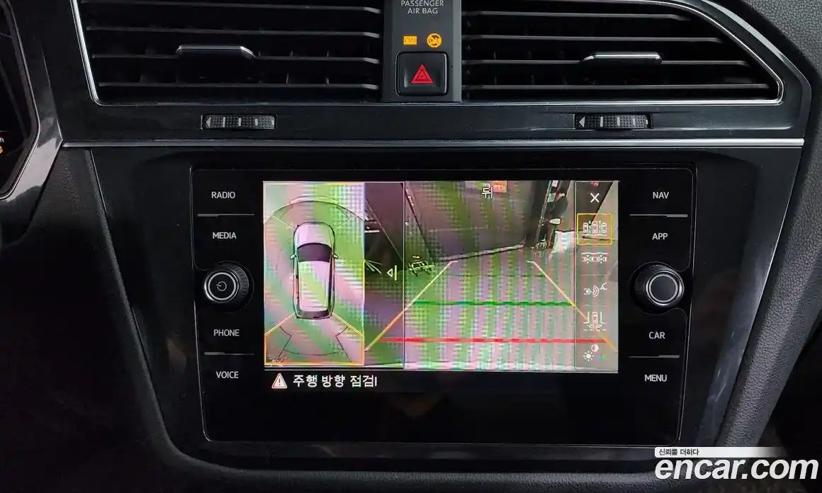 Volkswagen Tiguan 2020 2.0 Автомат в Москве № 254588, фото 15