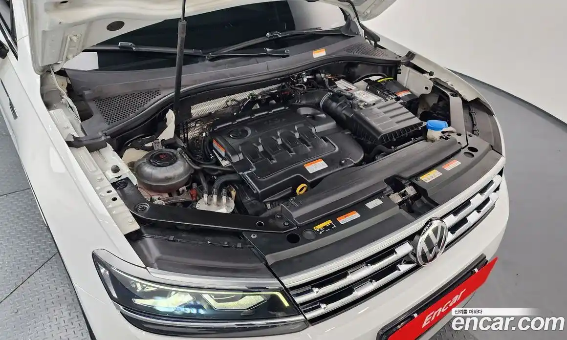 Volkswagen Tiguan 2020 2.0 Автомат в Москве № 254588, фото 19