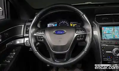Ford Explorer 2018 2.3 Автомат в Москве № 255616, миниатюра 6